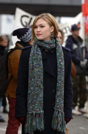 Wie viel wei&szlig; Nicky (Julia Stiles) &uuml;ber die Machenschaften angeblich guter Agenten?