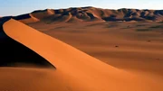 Im "Dünenmeer" des Erg Murzuq in Südlybien. Im "Dünenmeer" des Erg Murzuq in Südlybien.