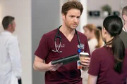 Will Halstead (Nick Gehlfuss). Die Verwendung des sendungsbezogenen Materials ist nur mit dem Hinweis und Verlinkung auf RTL+ gestattet.