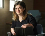 Sophie (Hollis Jane Andrews)