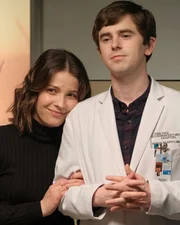 l-r: Lea Dilallo (Paige Spara), Dr. Shaun Murphy (Freddie Highmore)