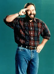 Der eigentlich &auml;ngstliche Al (Richard Karn) hat Gl&uuml;ck und lernt in einer Single-Bar die bindungswillige Kathy kennen.