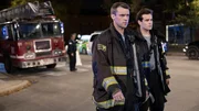 Matthew Casey (Jesse Spencer, l.) und Blake Gallo (Alberto Rosende, r.)