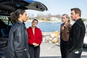 (v.l.n.r.) Sheryll Barnes (Roxy Sternberg); Hana Gibson (Keisha Castle-Hughes); Nina Chase (Shantel VanSanten); Remy Scott (Dylan McDermott)