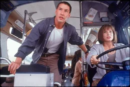 L-R: Jack Traven (Keanu Reeves) und Annie (Sandra Bullock)