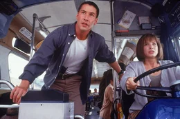 L-R: Jack Traven (Keanu Reeves) und Annie (Sandra Bullock)