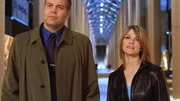 Betrug, Machtmissbrauch, Mord: Die Detectives Goren (Vincent D'Onofrio) und Eames (Kathryn Erbe) ermitteln in einem brisanten Fall.
