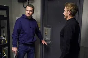G. Callen (Chris O'Donnell. l.)