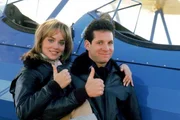 Werden die Reporterin Claire Mattson (Sharon Stone, l.) und Mahoney ( Steve Guttenberg, r.) die Gangster schnappen k&ouml;nnen?