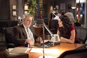Detective Jane Rizzoli (Angie Harmon) und Detective Vince Korsak (Bruce McGill) sind auf der Suche nach dem M&ouml;rder einer jungen Frau.    +++