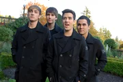 Kendall, James, Logan, Carlos