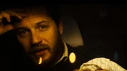 Ivan Locke (Tom Hardy) telefoniert in seinem Auto.