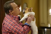 Cameron Tucker (Eric Stonestreet) Cameron Tucker (Eric Stonestreet)