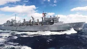 Durch die Unterstützung von Versorgungsschiffen wie diesem können militärische Einsätze auf hoher See um mehrere Wochen verlängert werden. Durch die Unterstützung von Versorgungsschiffen wie diesem können militärische Einsätze auf hoher See um mehrere Wochen verlängert werden.