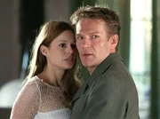 Zwischen Hugo (Thure Riefenstein) und Nina (Suzan Anbeh) hat es gefunkt.