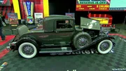 Auf der Auto-Auktion in Dallas, USA, werden verschiedene historische Fahrzeuge versteigert.