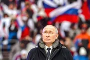 Am 22. Februar 2022 sprach Wladimir Putin auf einer Konzertveranstaltung zum Tag des Verteidigers des Vaterlandes im Moskauer Luschniki-Stadion.
