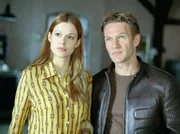 Hugo (Thure Riefenstein) und Nina (Suzan Anbeh) haben ihre Gef&uuml;hle zueinander zu einem denkbar ung&uuml;nstigen Zeitpunkt entdeckt.