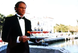 Bill Skims (Terence Hill)  +++ Die Verwendung des sendungsbezogenen Materials ist nur mit dem Hinweis und Verlinkung auf RTL+ gestattet. +++