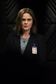 Temperance Brennan (Emily Deschanel)
