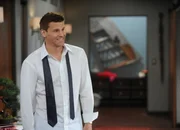 Booth (David Boreanaz) in der "The Donor in the Drink"-Episode von BONES. Booth (David Boreanaz) in der "The Donor in the Drink"-Episode von BONES.