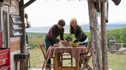 Ty Borden (Graham Wardle), Amy Fleming (Amber Marshall)