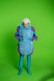 Tobi verkleidet als Virus.