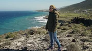 Dr. Evi Nomikou, Meeresgeologin, auf Santorin. Dr. Evi Nomikou, Meeresgeologin, auf Santorin.