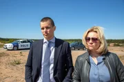 Die Kommissare Lauri R&auml;ih&auml; (Johannes Holopainen) und Sanna Tervo (Maria Sid) setzen ihre Ermittlungen zur r&auml;tselhaften Mordserie fort.