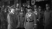 Adolf Hitler (l.) und Heinrich Himmler.
