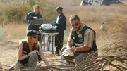 Catherine (Marg Helgenberger, l.) und Grissom (William Petersen, r.) kommen zu sp&auml;t: Sie finden die Leiche des vermissten M&auml;dchens.
