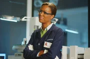 Die kompetente und attraktive Mia Dickerson (Aisha Tyler) wird Gregs Stellvertreterin für seinen Posten im Labor. Die kompetente und attraktive Mia Dickerson (Aisha Tyler) wird Gregs Stellvertreterin für seinen Posten im Labor.