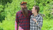 Matt und Katie Raney im Gespräch miteinander. Matt und Katie Raney im Gespräch miteinander.