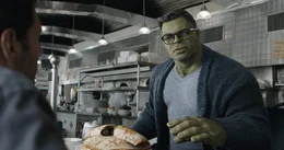 Bruce Banner / Hulk (Mark Ruffalo).