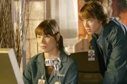 Auch Angela (Michaela Conlin) und Zack (Eric Millegan) legen im Fall eines zum Tode verurteilten Mannes eine Wochenendschicht ein. Und sie finden tats&auml;chlich heraus, dass bei der Morduntersuchung einigen Indizien keine Beachtung geschenkt wurde...