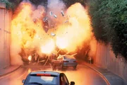 Alarm für Cobra 11 - Die Autobahnpolizei "Countdown". Im Bild: Bombenexperte Kollmann macht durch eine Explosion die Tunnelausfahrt unpassierbar. Alarm für Cobra 11 - Die Autobahnpolizei "Countdown". Im Bild: Bombenexperte Kollmann macht durch eine Explosion die Tunnelausfahrt unpassierbar.