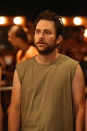 Charlie Kelly (Charlie Day)