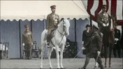 Japanische Offiziere zu Pferd.