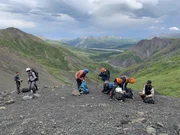 Paläontologen auf einer Expedition durch das Hinterland des Denali-Nationalparks. Paläontologen auf einer Expedition durch das Hinterland des Denali-Nationalparks.