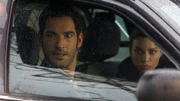 Chloe (Lauren German), Lucifer (Tom Ellis) Nach einem Gespr&auml;ch mit Lucifer und Linda wird Maze klar, dass sie mehr vom Leben will und beschlie&szlig;t, f&uuml;r einen kniffligen Fall nach Kanada zu gehen. Chloe macht sich jedoch Sorgen, als sie sp&uuml;rt, dass Maze hinters Licht gef&uuml;hrt wird.