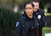 Tommy Vega (Gina Torres).