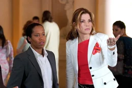 Regina King, Sandra Bullock.