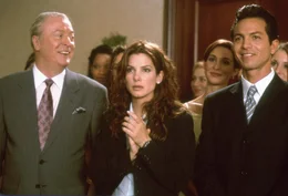 (v.l.n.r.) Michael Caine als Victor Melling, Sandra Bullock als Gracie Hart, Benjamin Bratt als Eric Matthews
