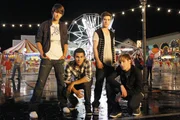 L-R: James Maslow, Carlos Pena, Logan Henderson, Kendall Schmidt L-R: James Maslow, Carlos Pena, Logan Henderson, Kendall Schmidt