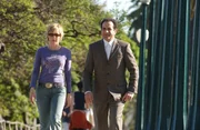 Soll Natalie (Traylor Howard, l.) ihrem Chef (Tony Shalhoub, r.) erzählen, dass sie glaubt, seiner Frau Trudy begegnet zu sein? Schließlich denkt er, sie sei ermordet worden ... Soll Natalie (Traylor Howard, l.) ihrem Chef (Tony Shalhoub, r.) erzählen, dass sie glaubt, seiner Frau Trudy begegnet zu sein? Schließlich denkt er, sie sei ermordet worden ...