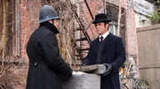 George Crabtree (Jonny Harris, l.) und William Murdoch (Yannick Bisson, r.).