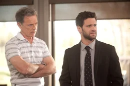 L-R: Jeff (Bruce Greenwood) , Ken (Justin Bartha)