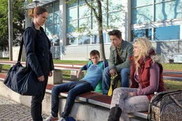 Emily Cox (Martha), Pascal Giefing (Julian), Konstantin Reichmuth (Punky), Nathalie K&ouml;bli (Kim).