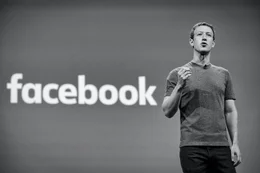 Mark Zuckerberg, facebooks fragw&uuml;rdige Rolle bei politischen Ereignissen wie dem Arabischen Fr&uuml;hling, dem Brexit oder bei der US-Wahl 2016 hat zu einem starken Imageverlust des Sozialen Netzwerks gef&uuml;hrt..
