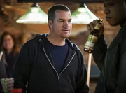 G. Callen (Chris O'Donnell, l.); Sam Hanna (LL Cool J, r.)